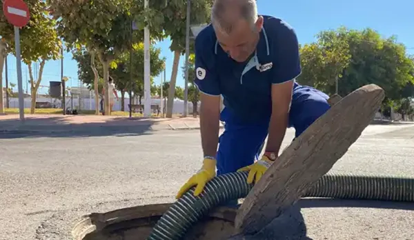 Servicio de limpieza de alcantarillas en la Región de Murcia